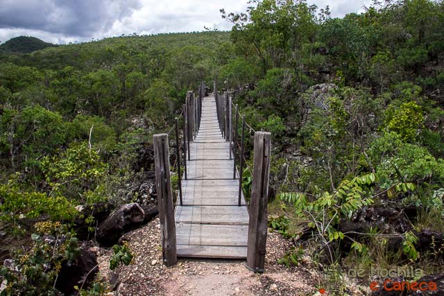 ponte sobre os montes