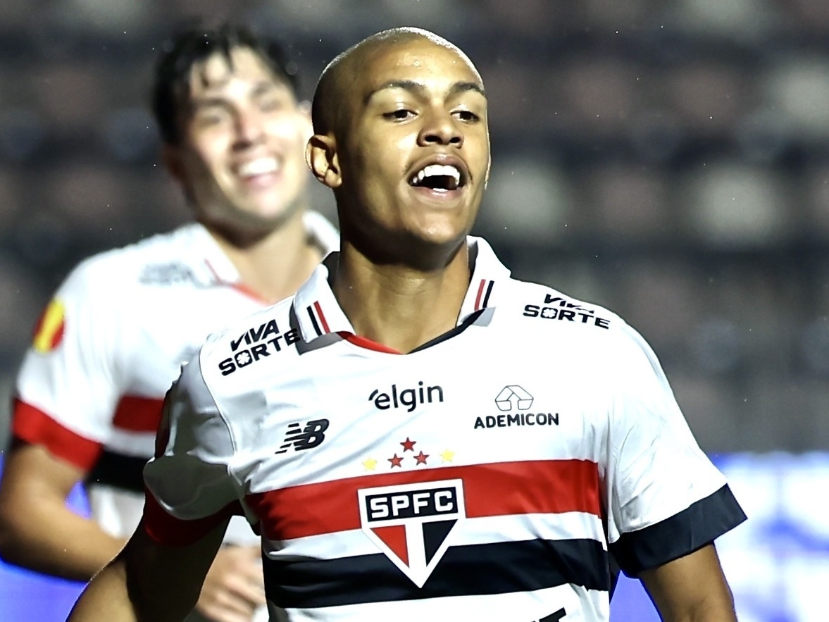 Jogador Ryan Francisco