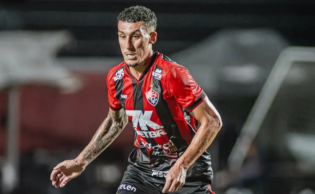 jogador do Vitoria