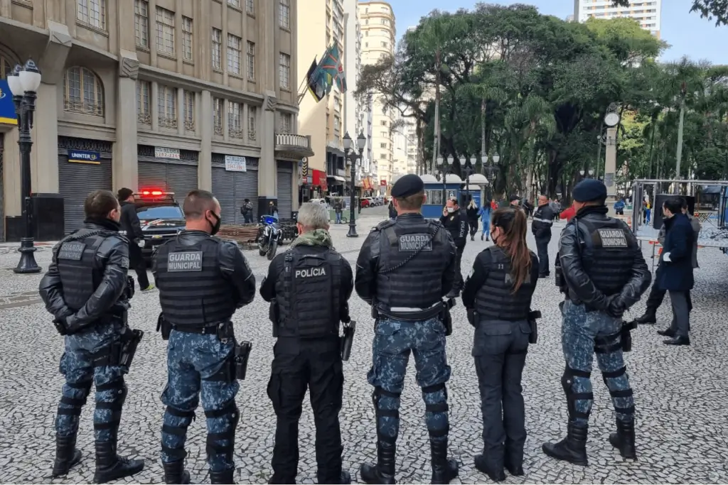agentes de Curitiba